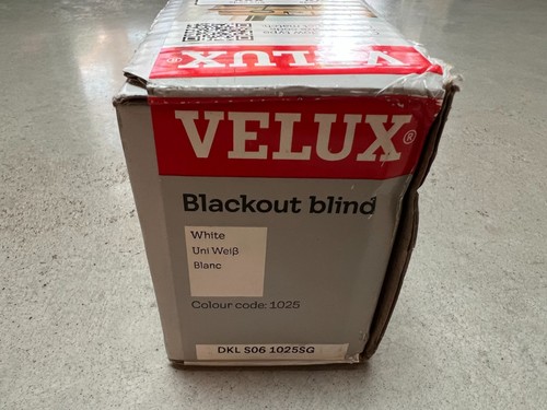 Genuine velux manual blind - genuine,