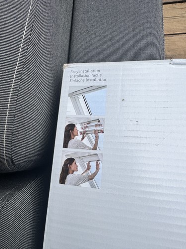 Genuine velux solar - genuine, blind.