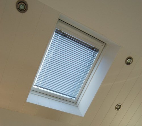 Aluminium venetian roof - aluminium,