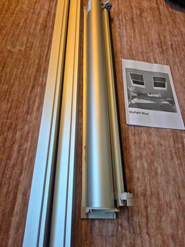 Blackout skylight blind - blackout,